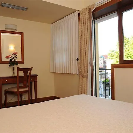 Aj Hotel Chaves